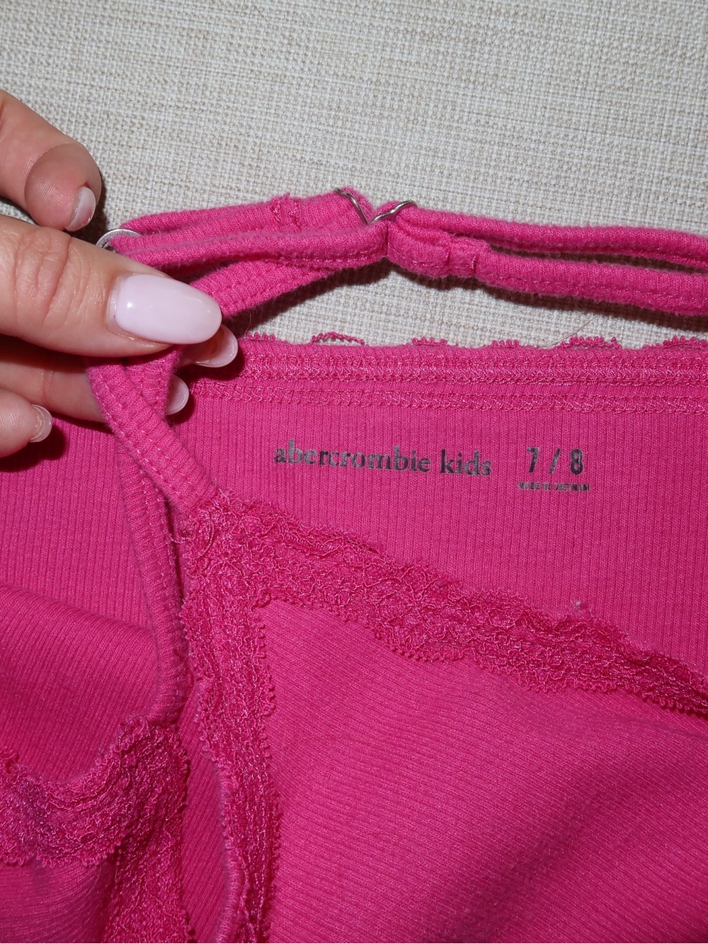 Abercrombie kids 
Cami tank
Size 7/8